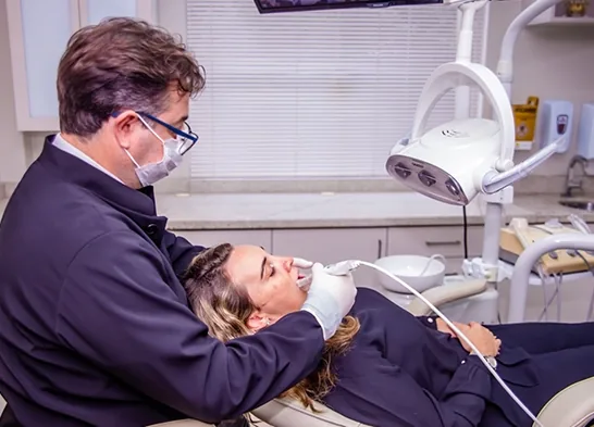Atendimento odontopediátrico